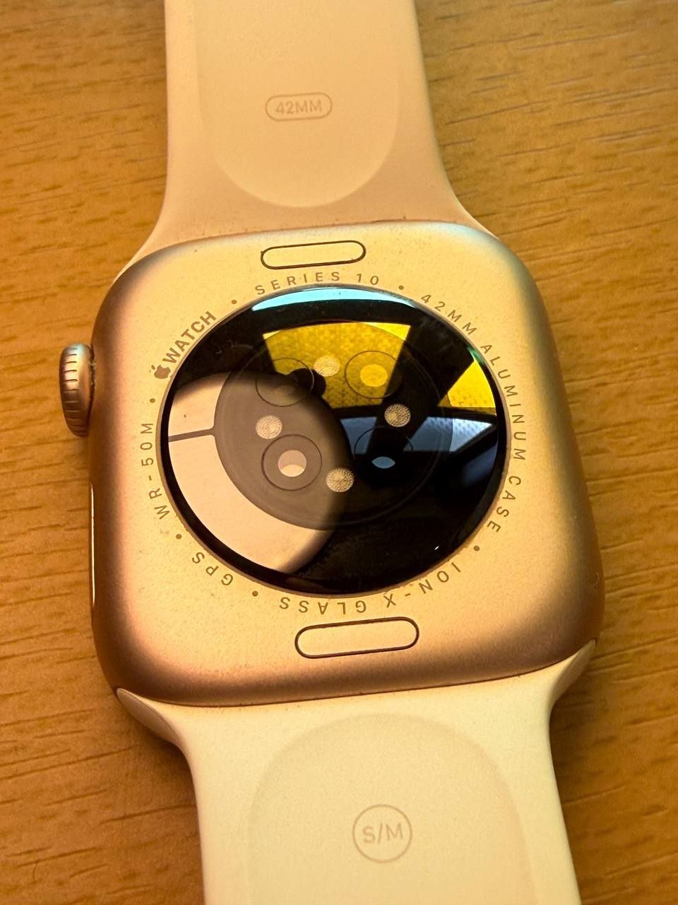 Apple Watch Series 10, 42mm GPS, Rose Gold, excellent condition - 4,000 baht (5 of 5)