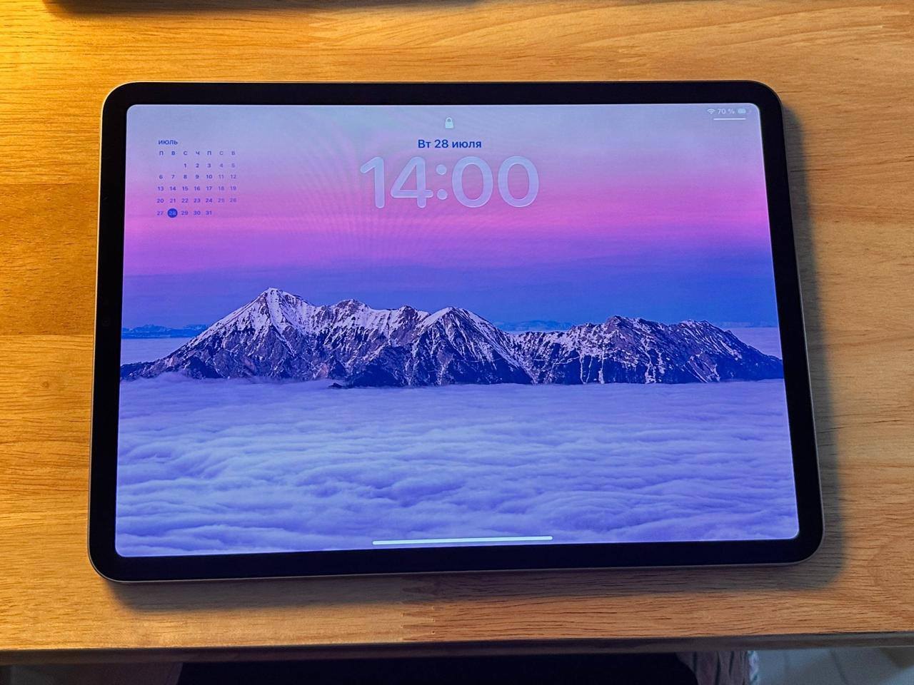 iPad Pro 11 M2 (4th generation), 128 GB, with keyboard case - 18,000 baht (2 of 4)