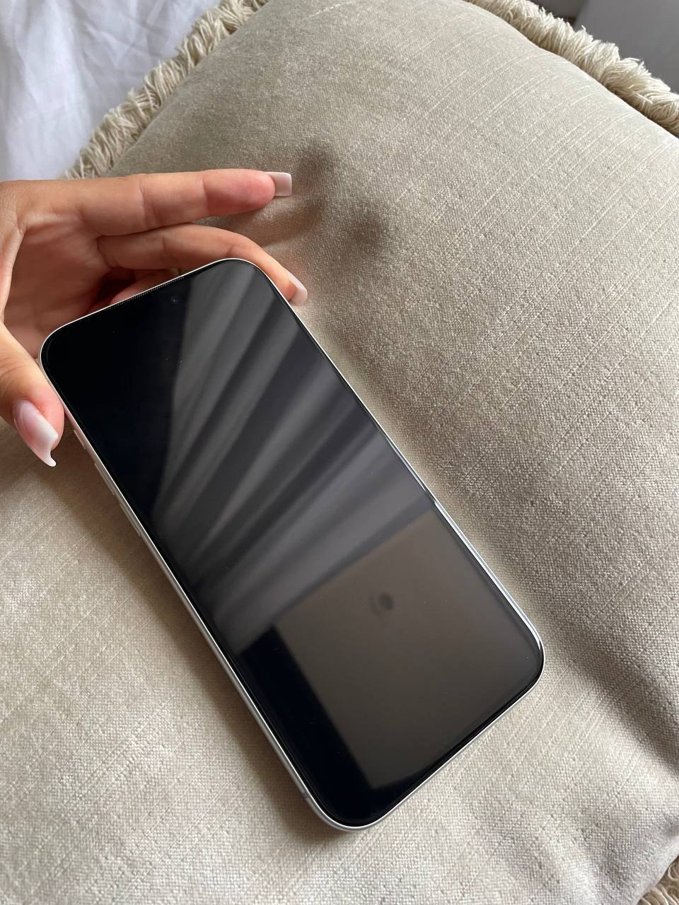 iPhone 17 Pro Max 256 ГБ - 36000 бат (3 из 5)