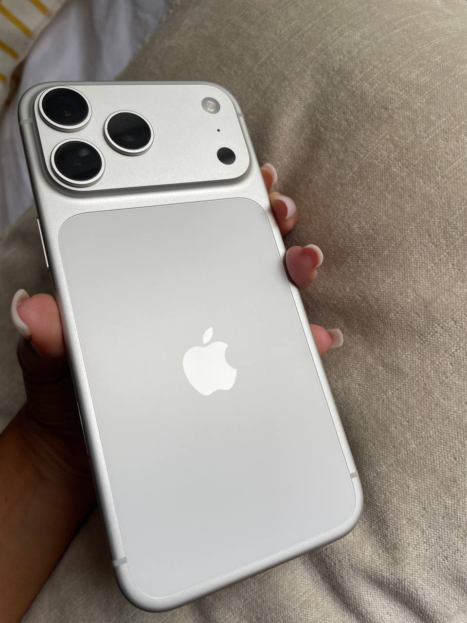 iPhone 17 Pro Max 256 ГБ - 36000 бат (2 из 5)