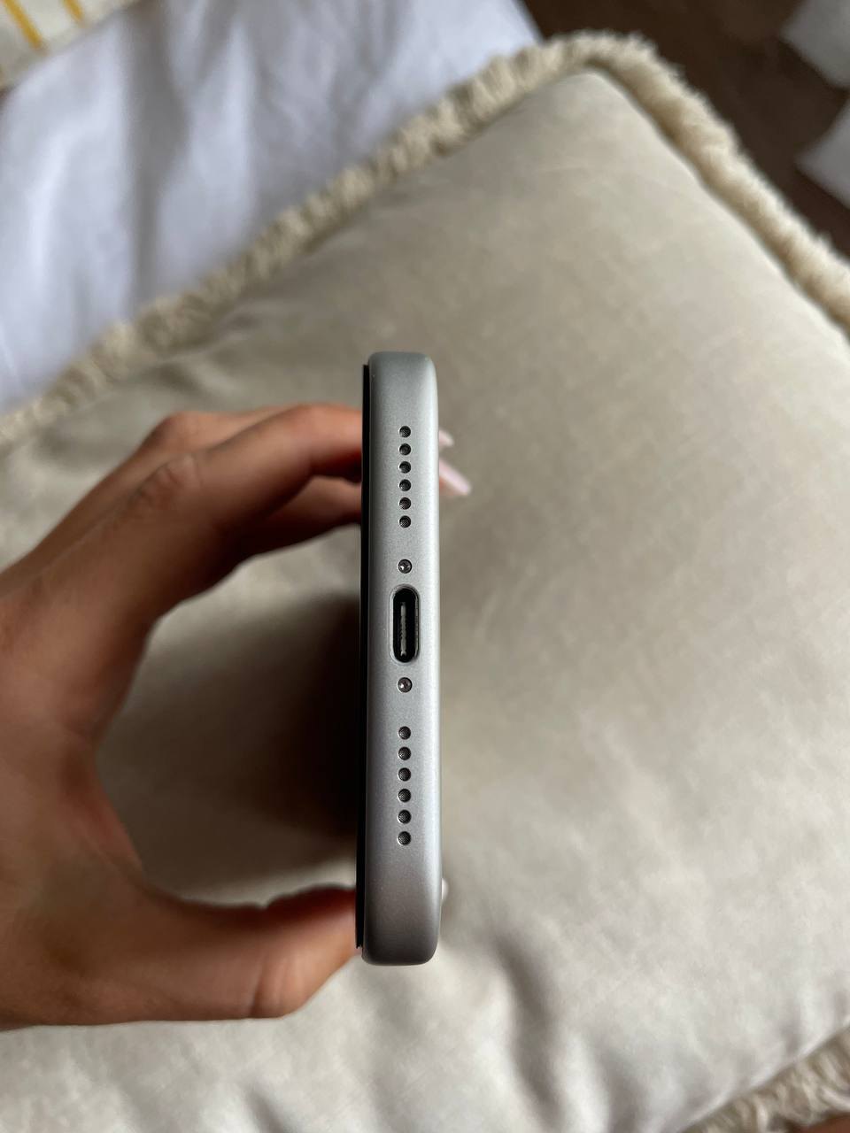 iPhone 17 Pro Max 256 ГБ - 36000 бат (4 из 5)