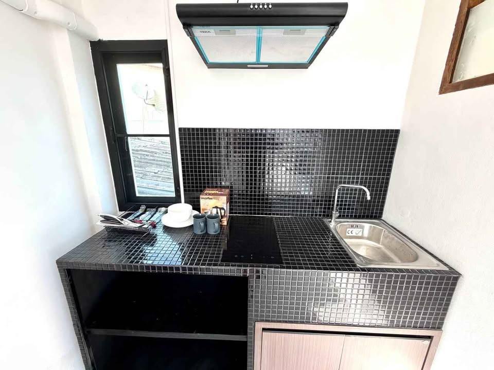 Renovated studio with mountain view - Cherngtalay, 23,000 THB/month (7 of 10)
