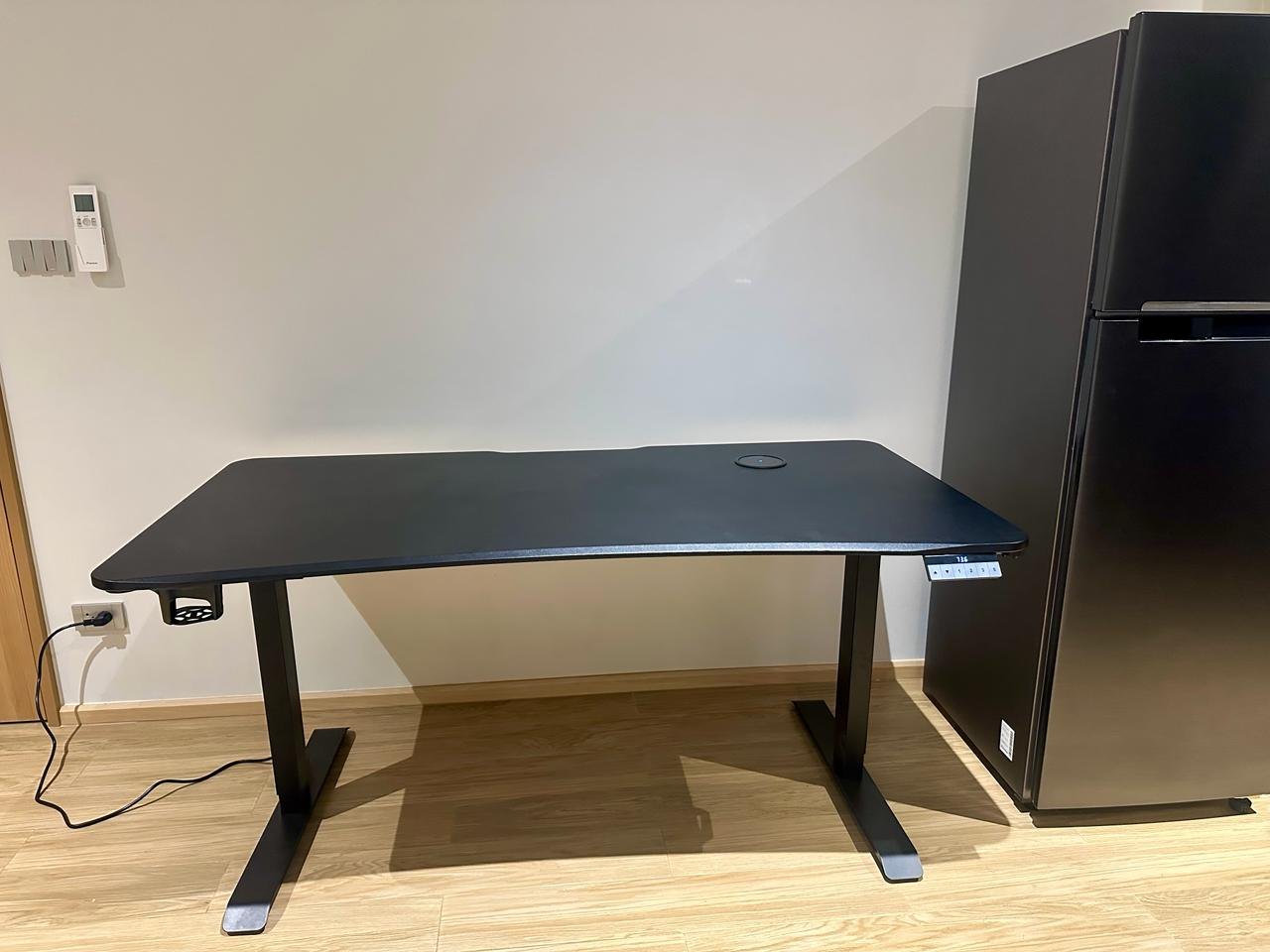 Компьютерный стол Anda Seat Xtreme, электро, 160 см - 7 000 бат (2 из 5)