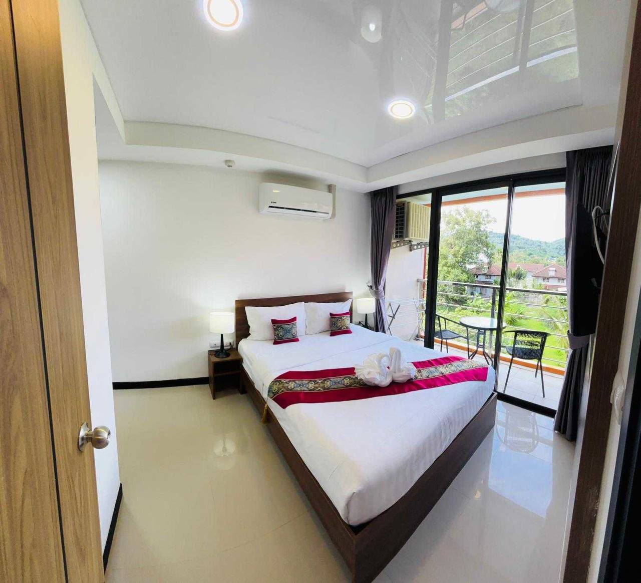 Apartment in NBC Condominium, Rawai, internet included - 25,000 baht/month (4 of 8)