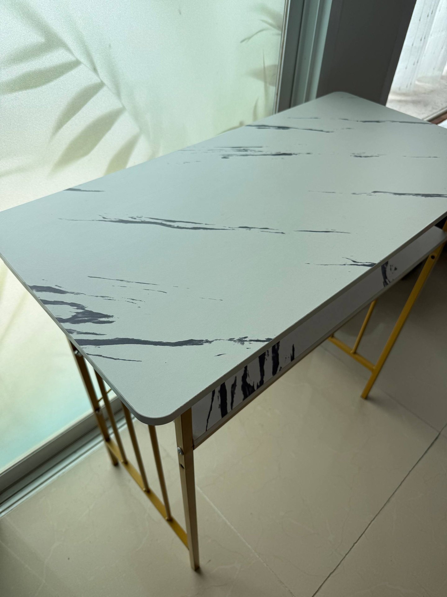 Table 80x40x75 cm - 500 baht (3 of 3)
