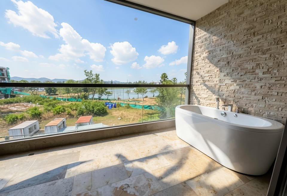 1-bed condo at The Regent Bangtao, Laguna - 90 m2, lake view, 55,000 THB/month (5 of 9)
