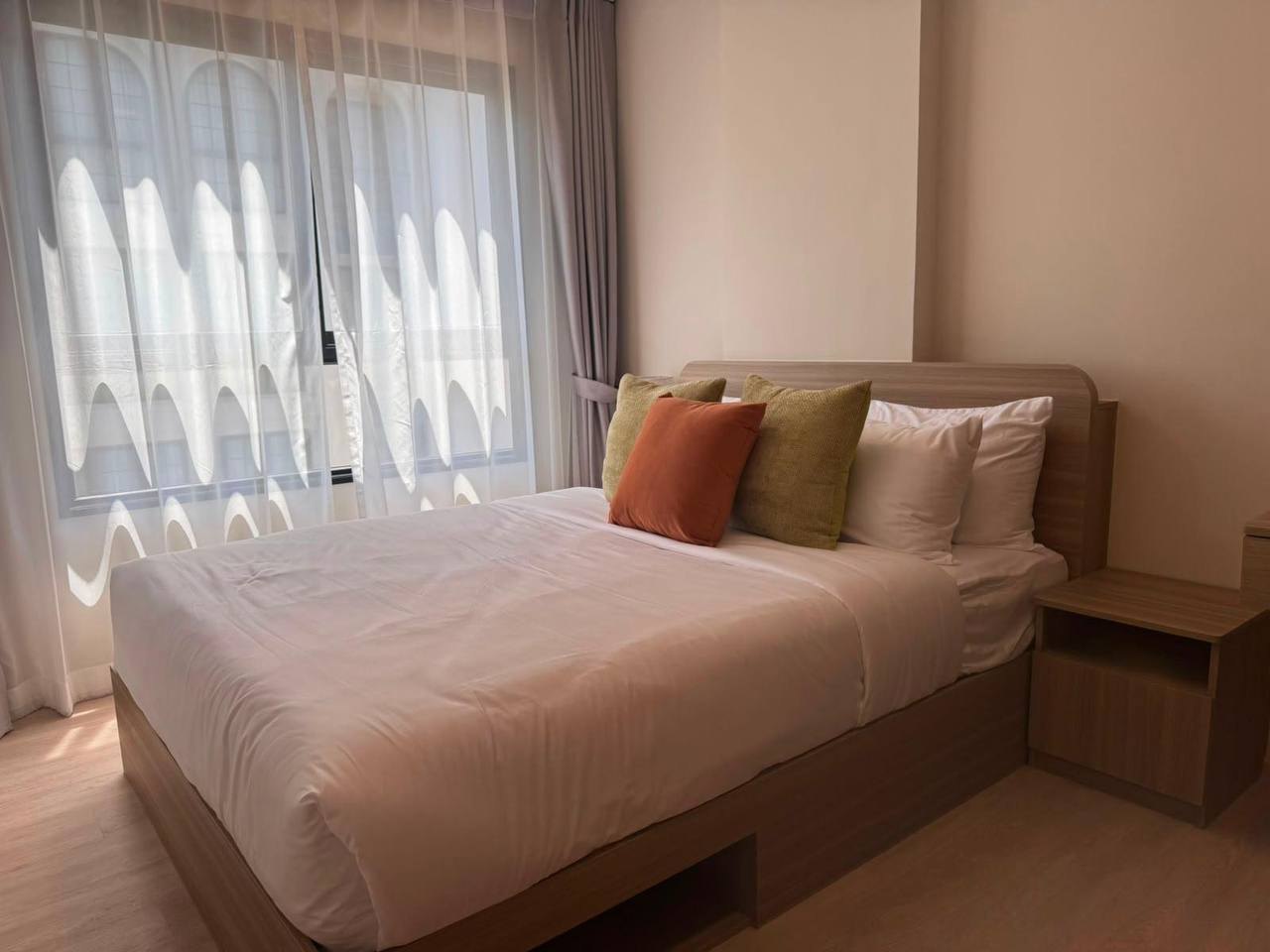 คอนโด 1 ห้องนอน 30 ตร.ม. The Base Cherngtalay สัญญาเช่ารายปี - 30,000 บาท/เดือน (2 จาก 8)