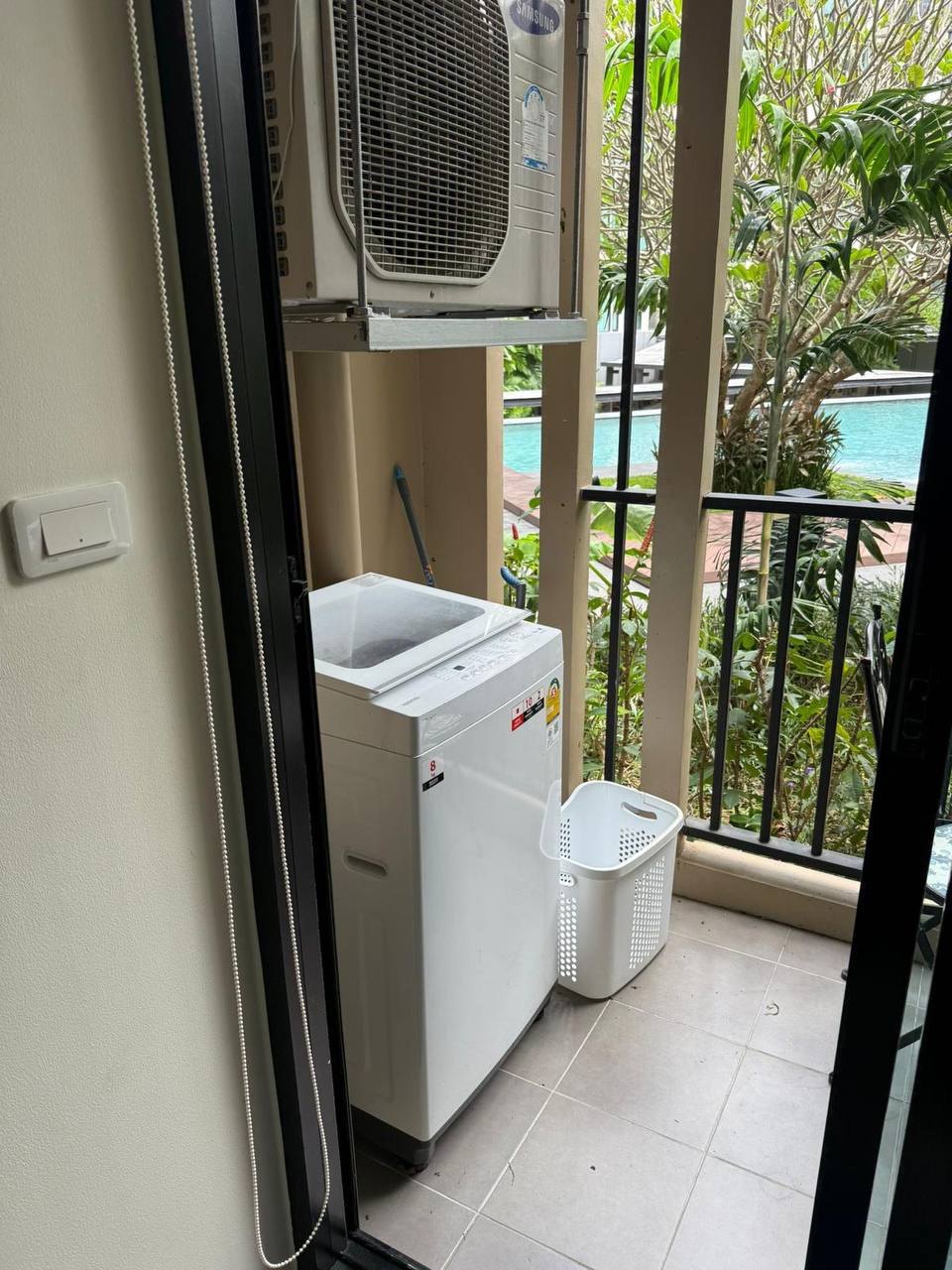 1 bedroom apartment in The Base Uptown, pool view, annual contract - 18,000 baht/month (6 of 8)