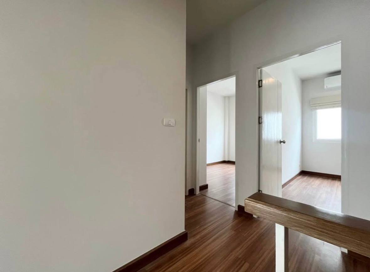Townhouse, 3 rooms, new, next to Robinson Thalang - 25,000 baht (5 of 5)