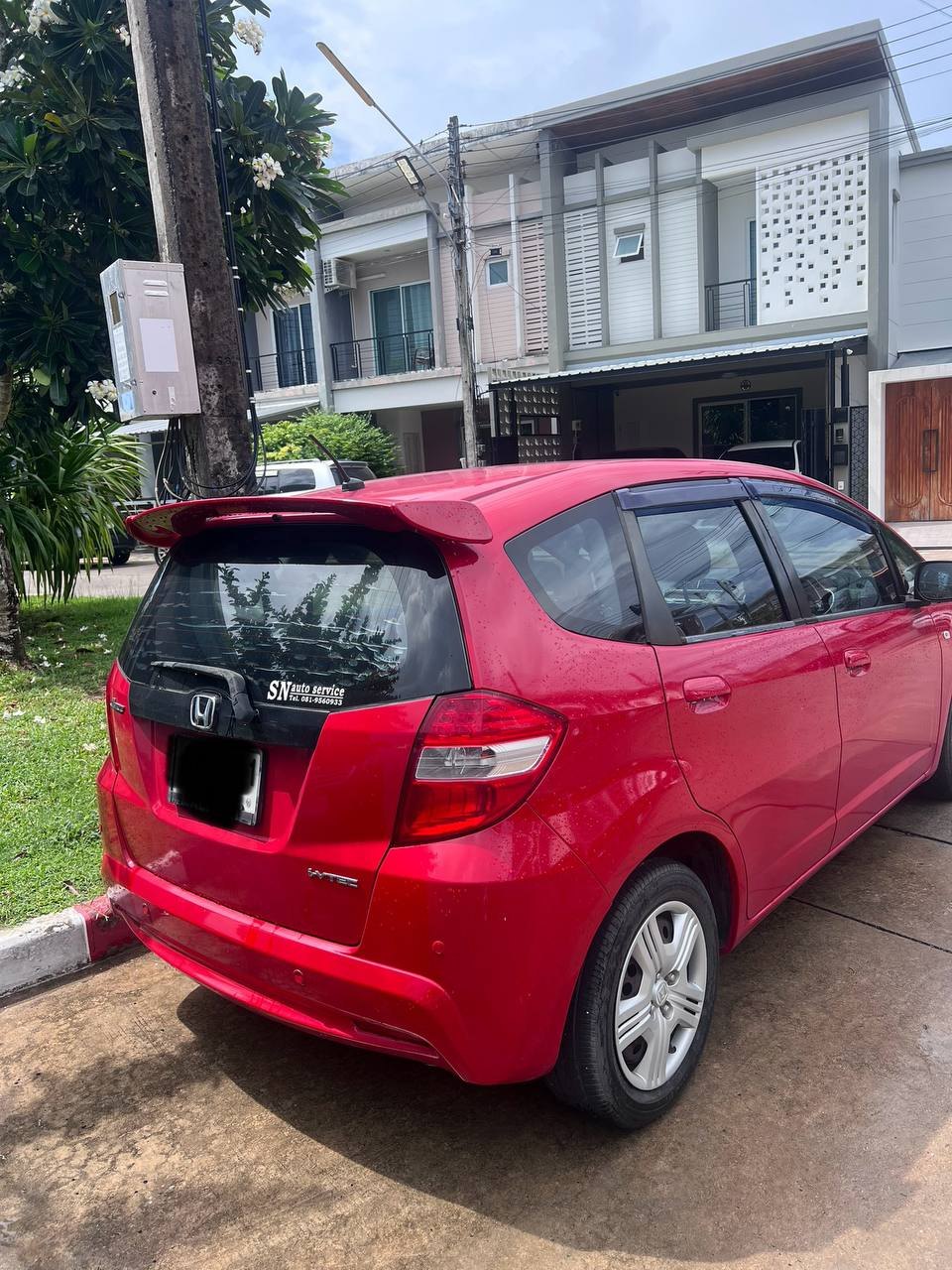 Honda Jazz 2013, 129,000 km - 190,000 baht (5 จาก 5)