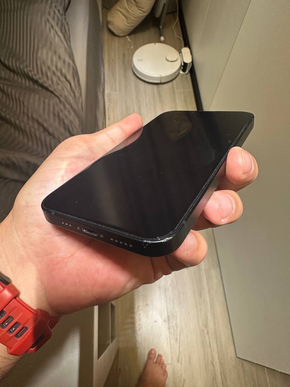 iPhone 14 256GB แบตเตอรี่ 85% - 9,000 บาท (4 จาก 4)