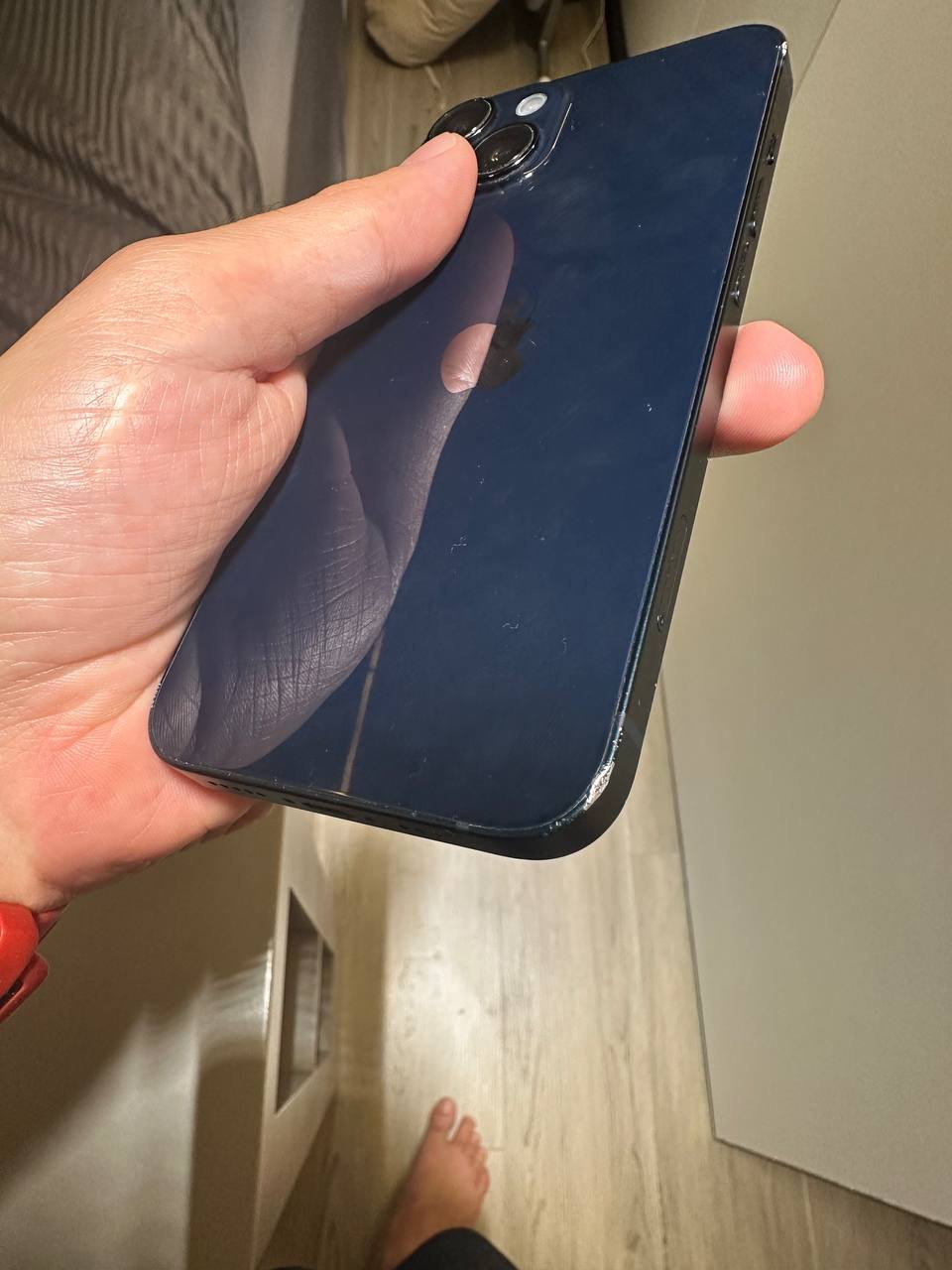 iPhone 14 256GB แบตเตอรี่ 85% - 9,000 บาท (2 จาก 4)