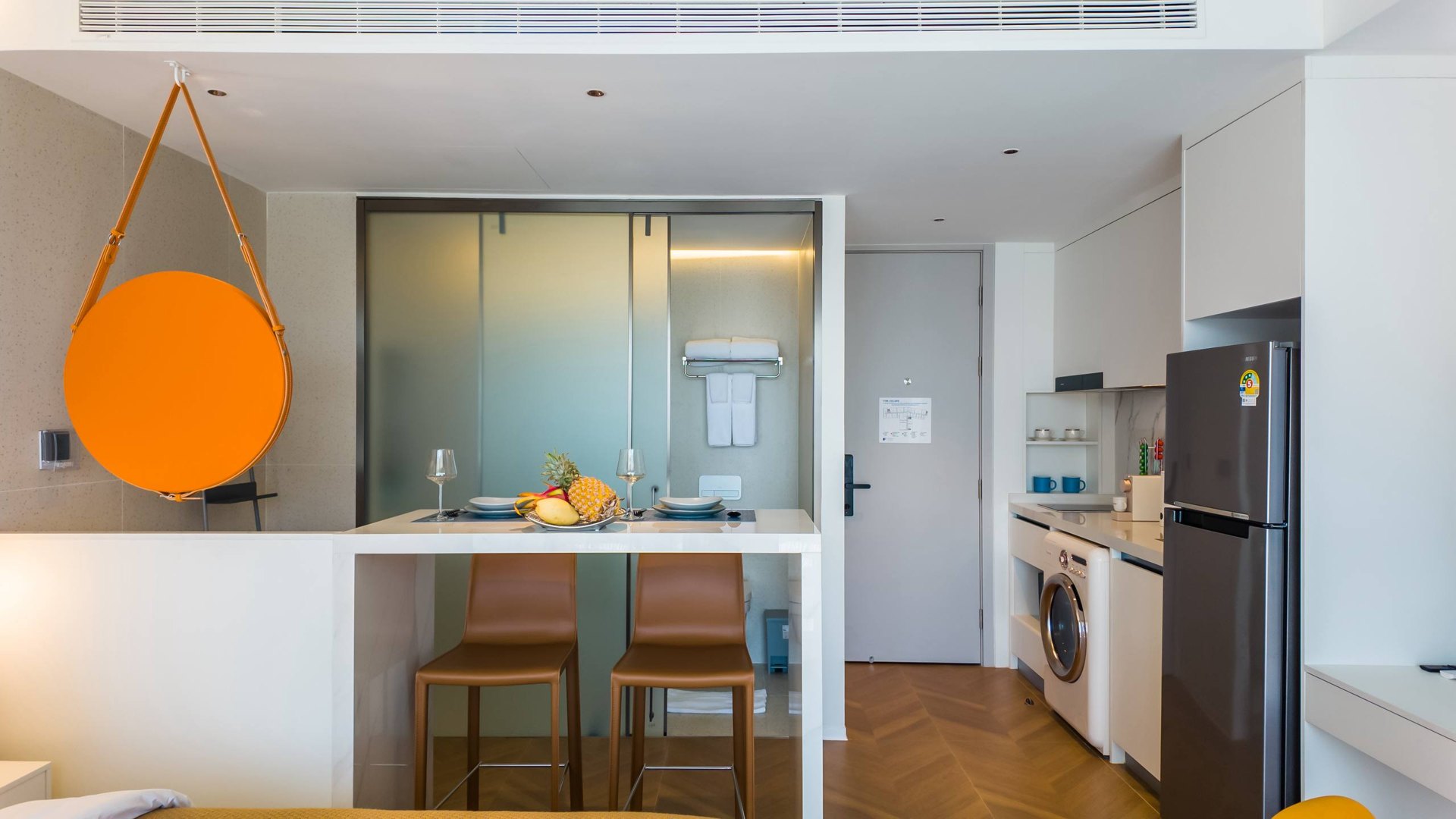 Studio on the first line in Bangtao, Layan Beach - 35,000 baht/month (2 of 5)