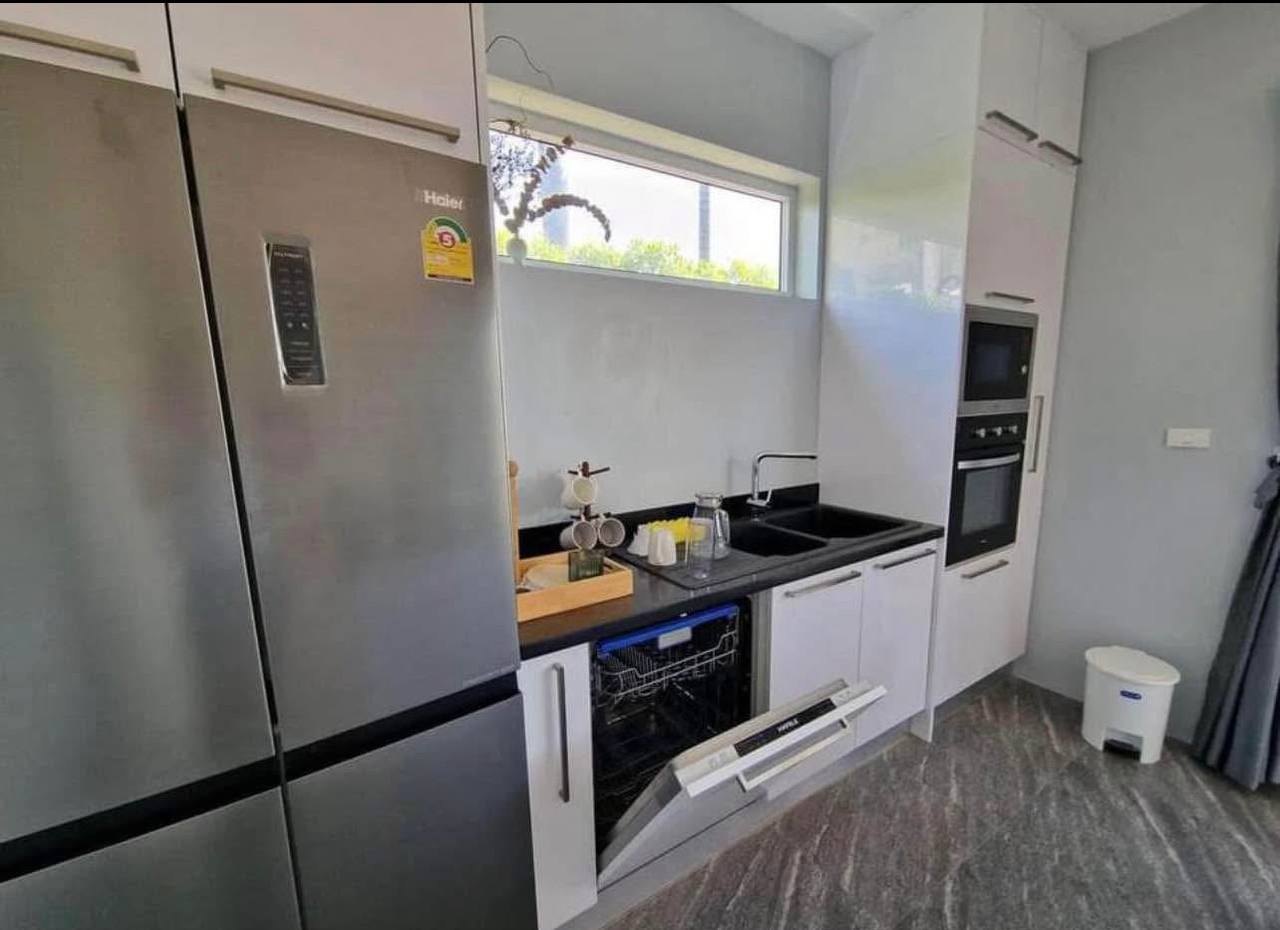 Villa in Rawai, 2 bedrooms, 2 bathrooms, gated complex - 60,000 baht/month (3 of 8)