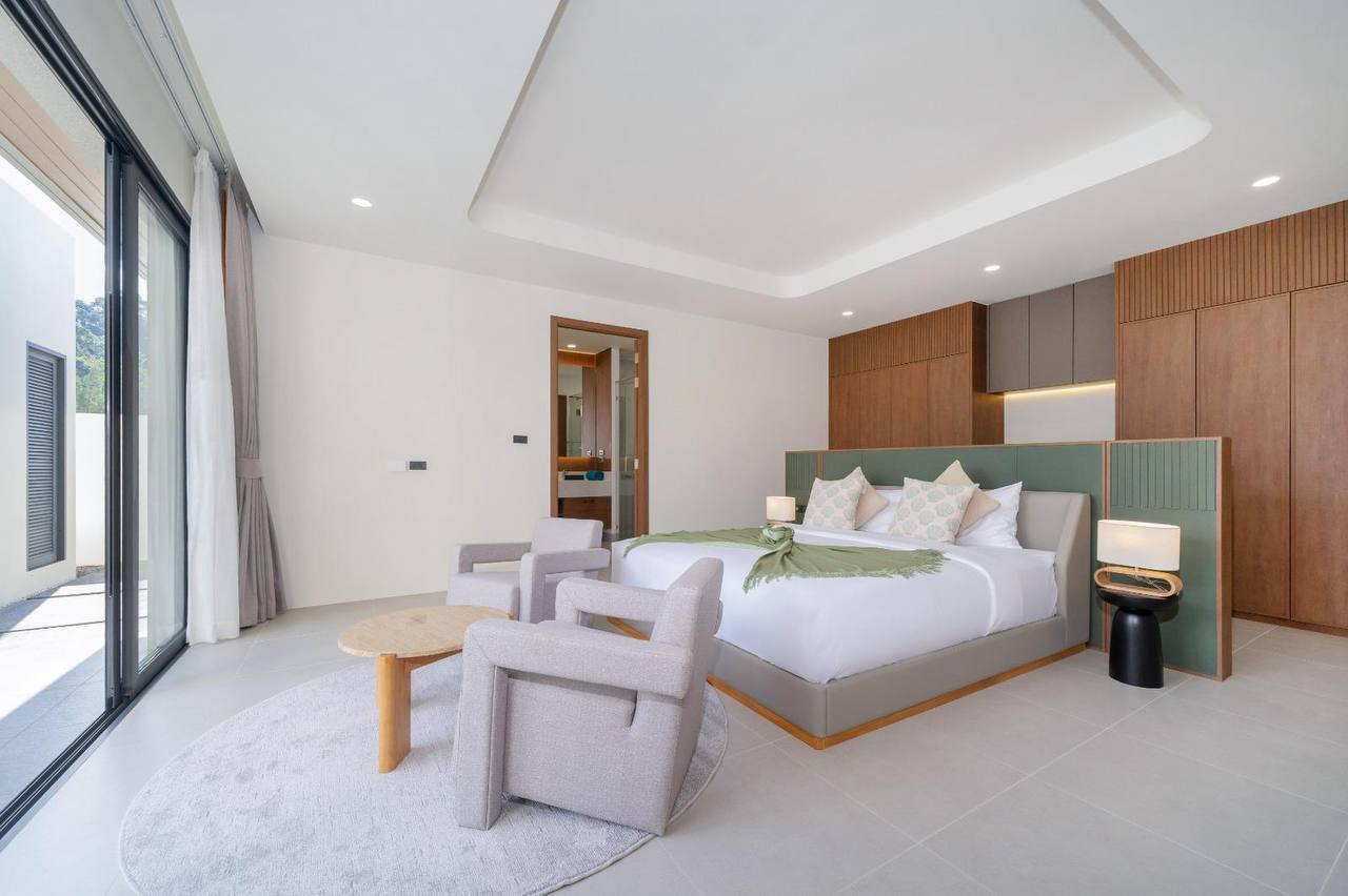 Villa for rent, 4 bedrooms, 6 bathrooms, swimming pool, annual contract - 290,000 baht/month (7 จาก 8)