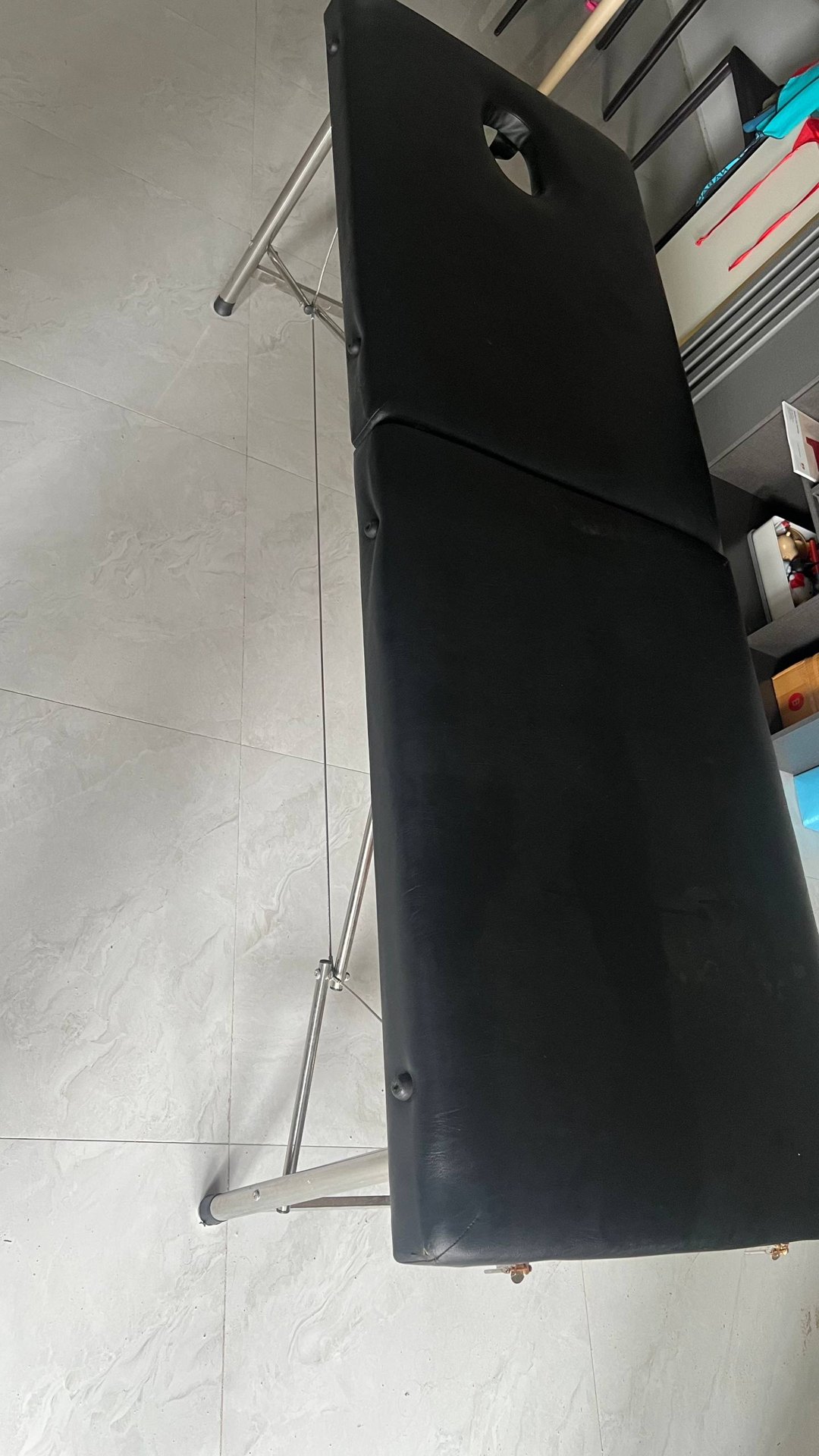 Folding massage table, black - 700 baht (3 of 3)