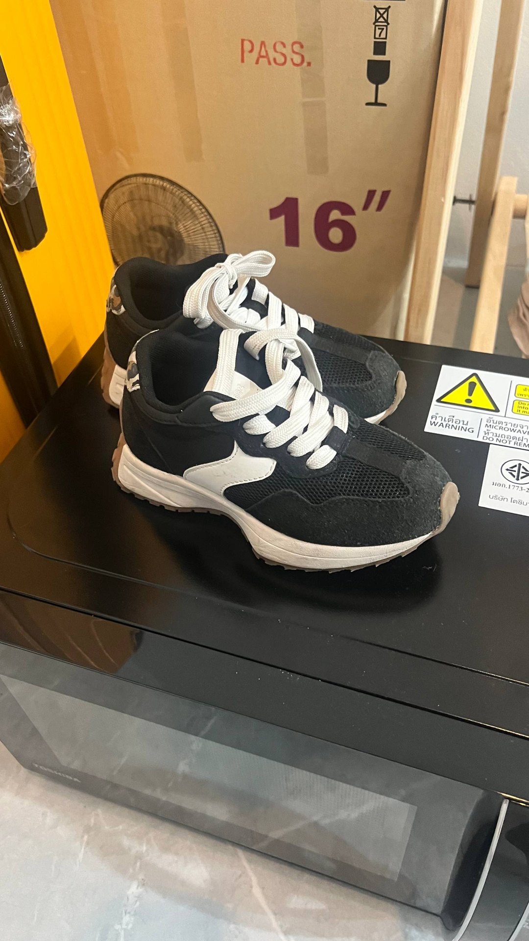 Next sneakers, size 28, excellent condition - 800 baht (2 จาก 4)