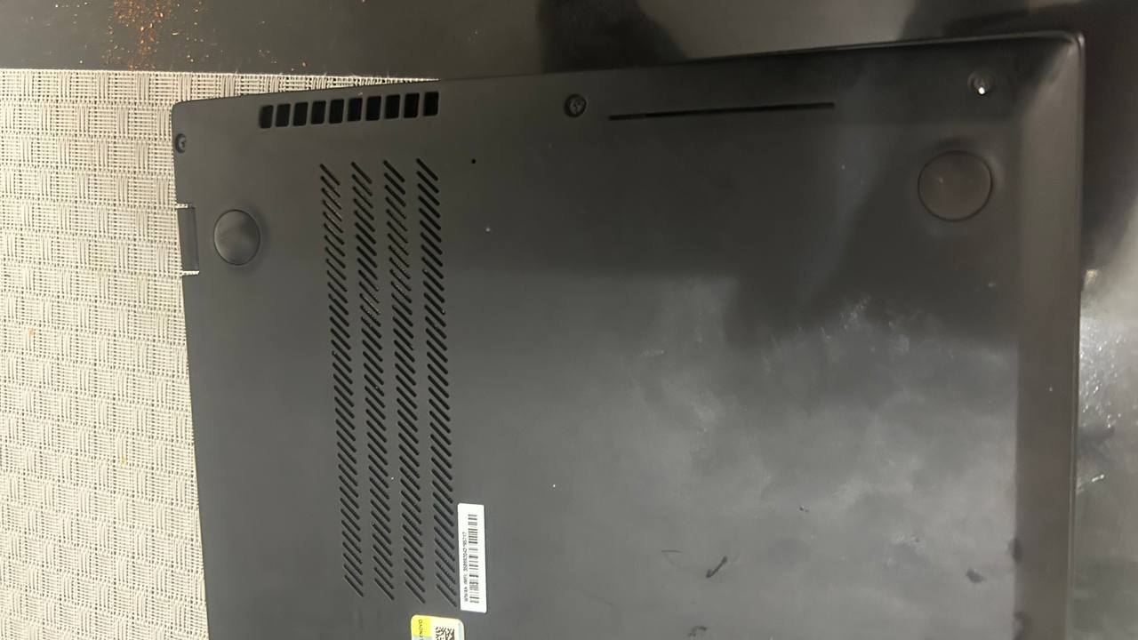 ThinkPad X1, i5, 8 GB RAM Laptop - 5,000 THB (3 of 5)