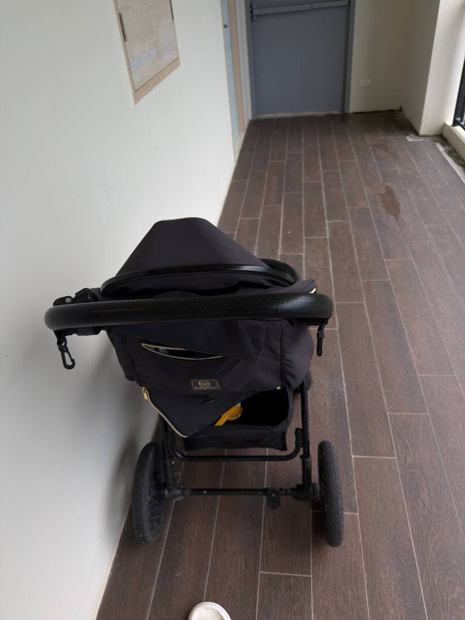 Stroller, in good condition, 2 years of use - 1,000 baht (2 of 2)