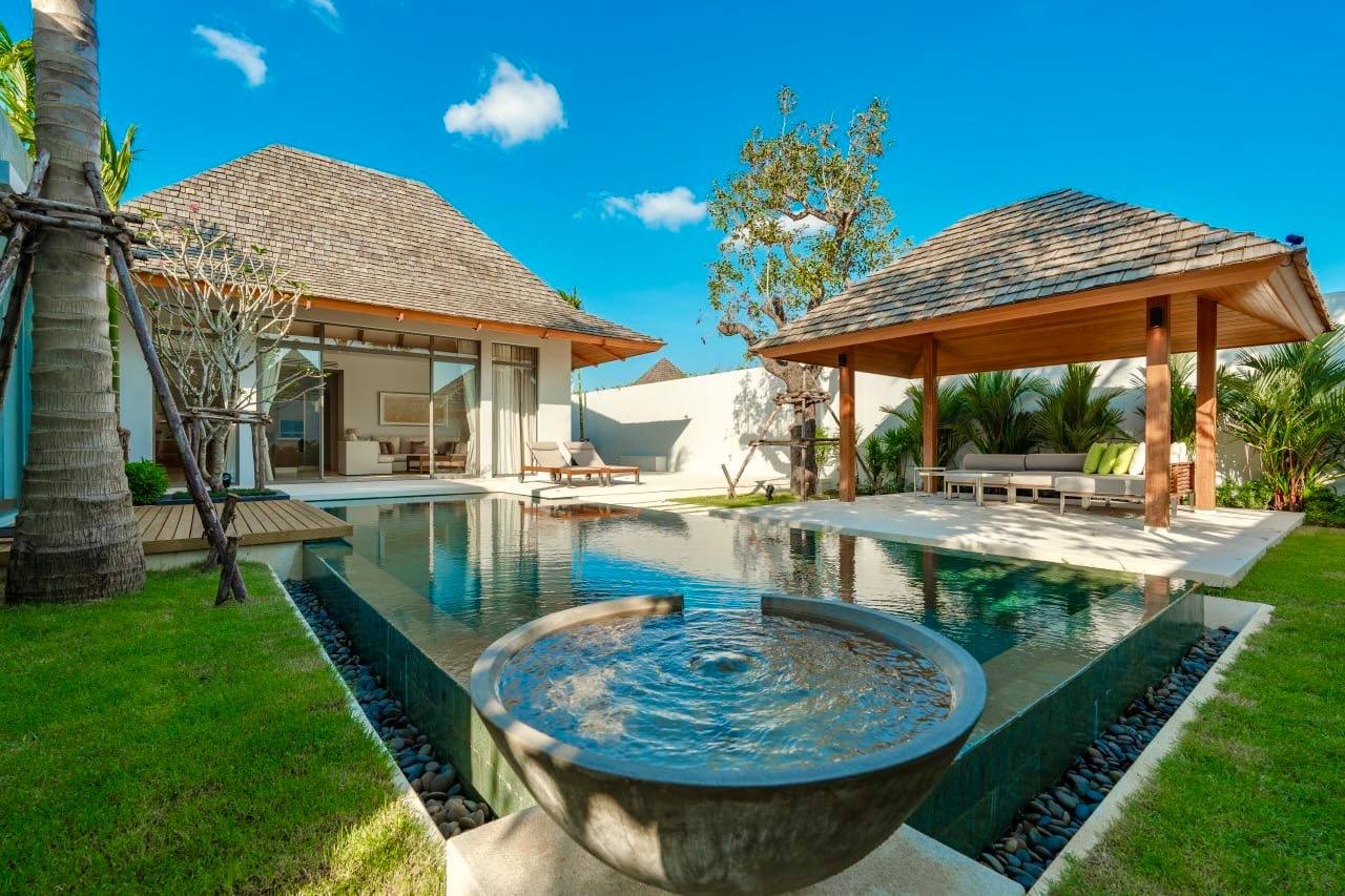 Villa for rent, 4 bedrooms, swimming pool, 450 m², annual contract - 280,000 baht/month (2 из 8)