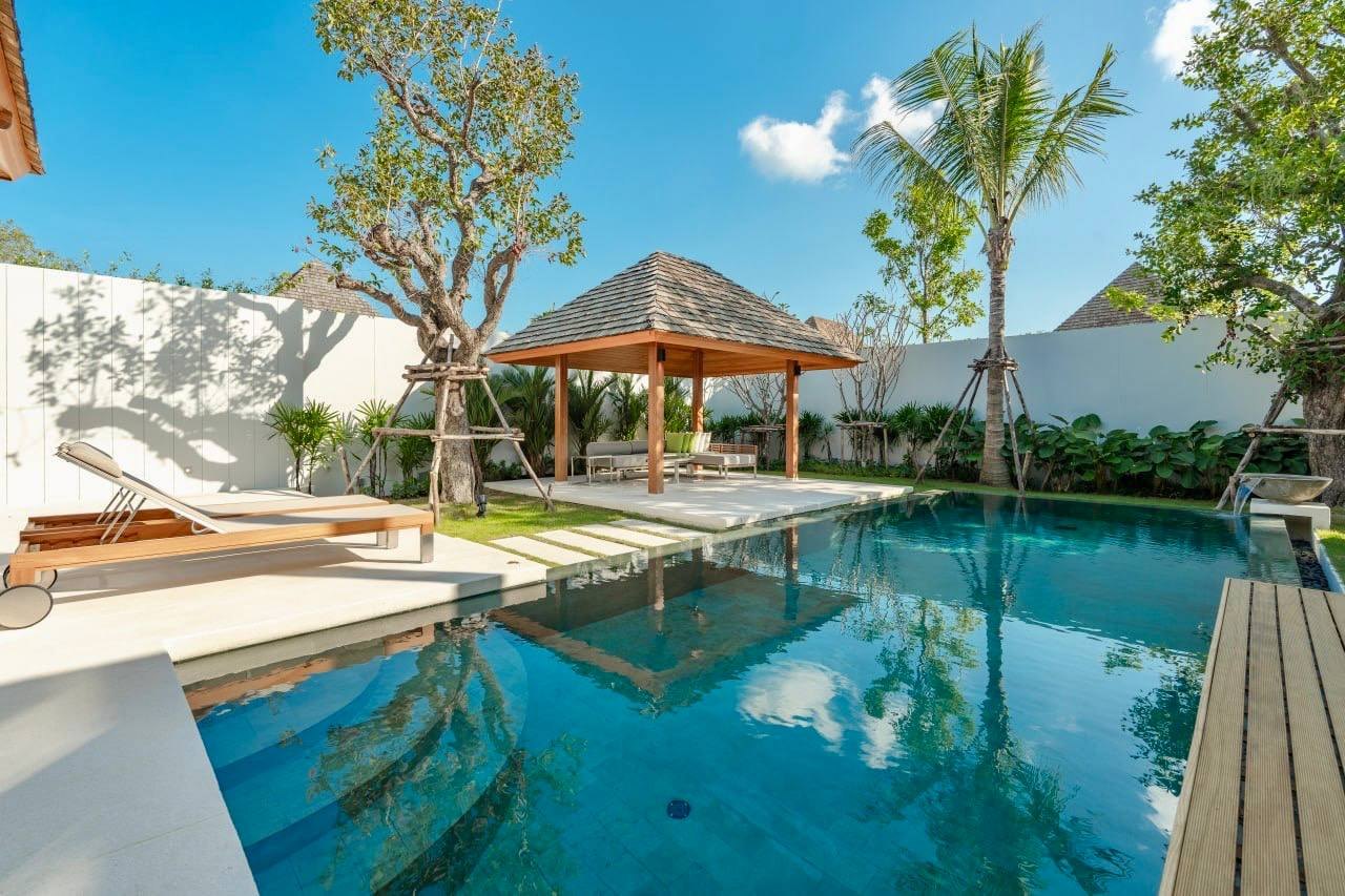 Villa for rent, 4 bedrooms, swimming pool, 450 m², annual contract - 280,000 baht/month (3 из 8)