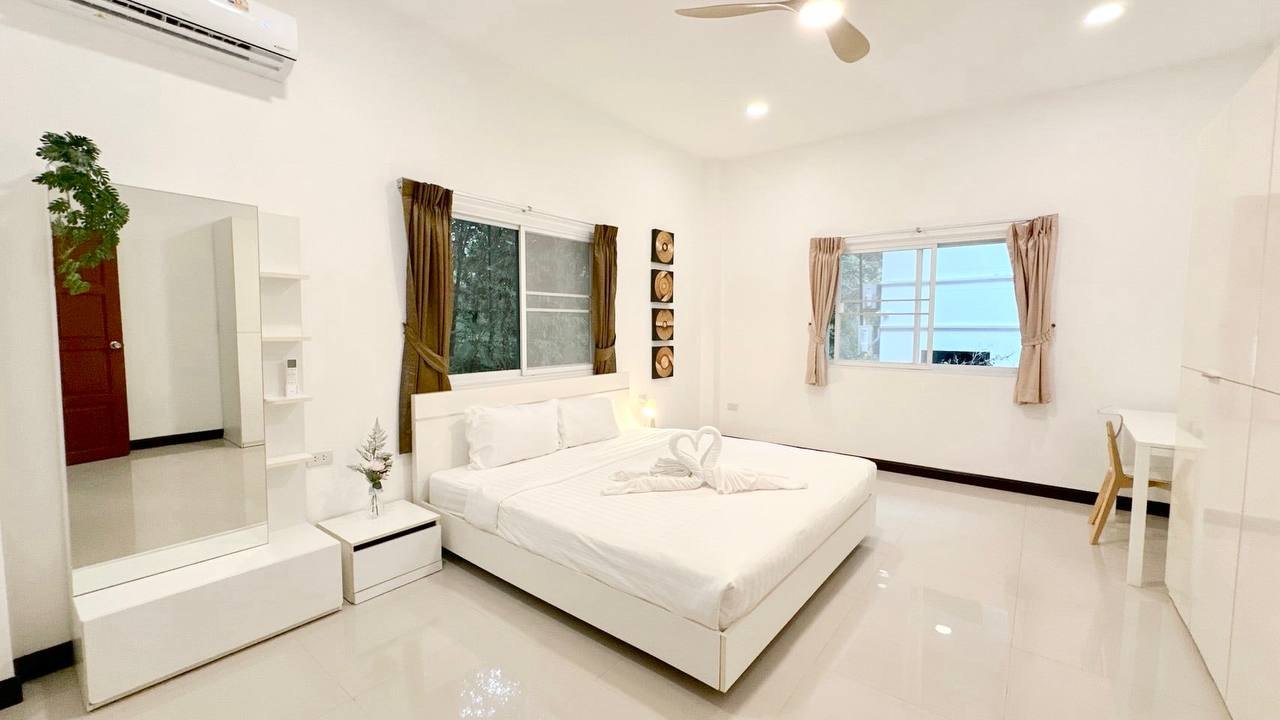 คอนโด 2 ห้องนอน วิวทะเล หาดราไวย์ - ค่าเช่า 47,520 บาท/เดือน รวมทุกอย่าง (8 จาก 8)