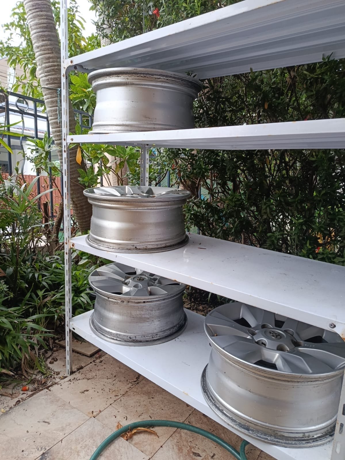Original Toyota R17 wheels - 6,000 baht (2 จาก 3)