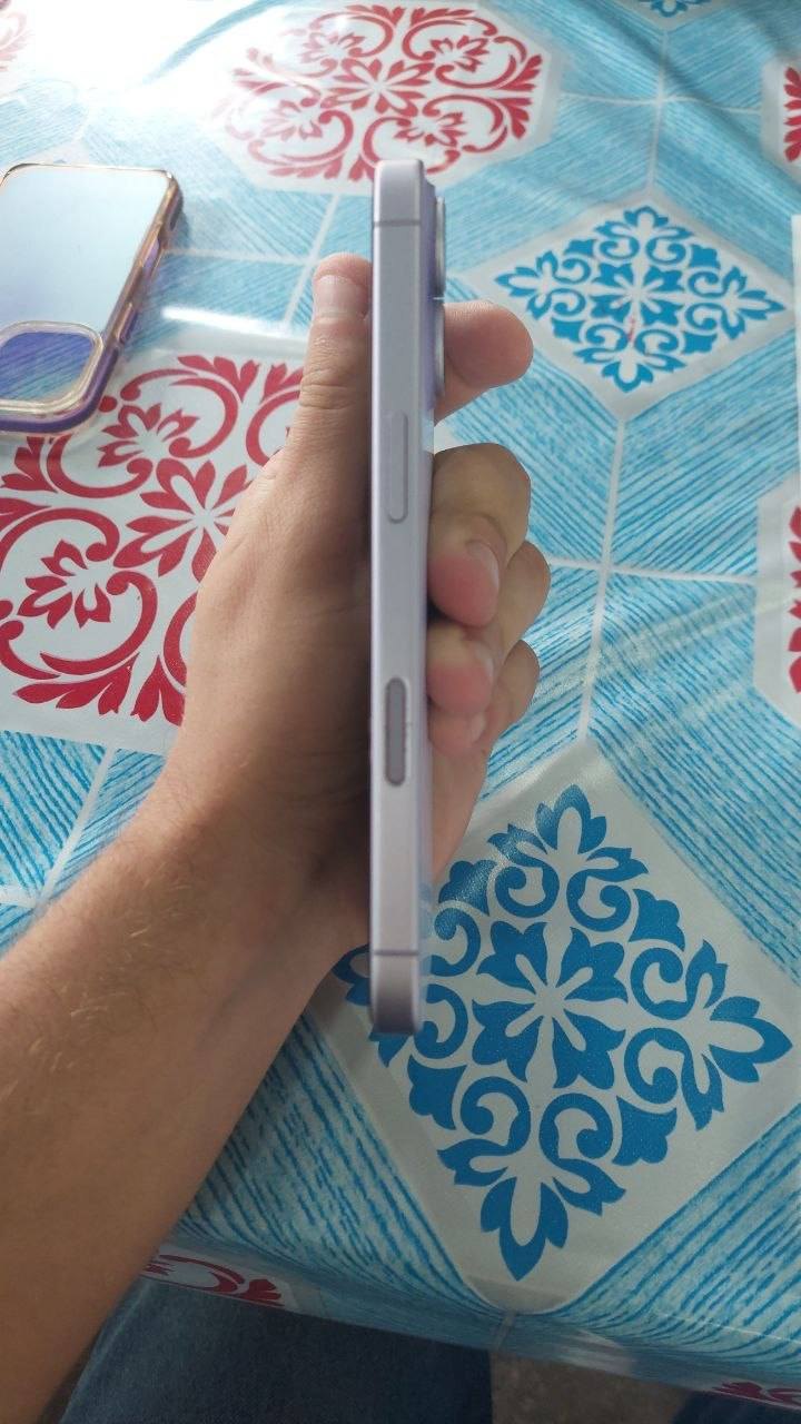 iPhone 17 ความจุ 256 GB สีม่วง สภาพสวยมาก ไม่มีรอย - 23,000 บาท (4 of 4)