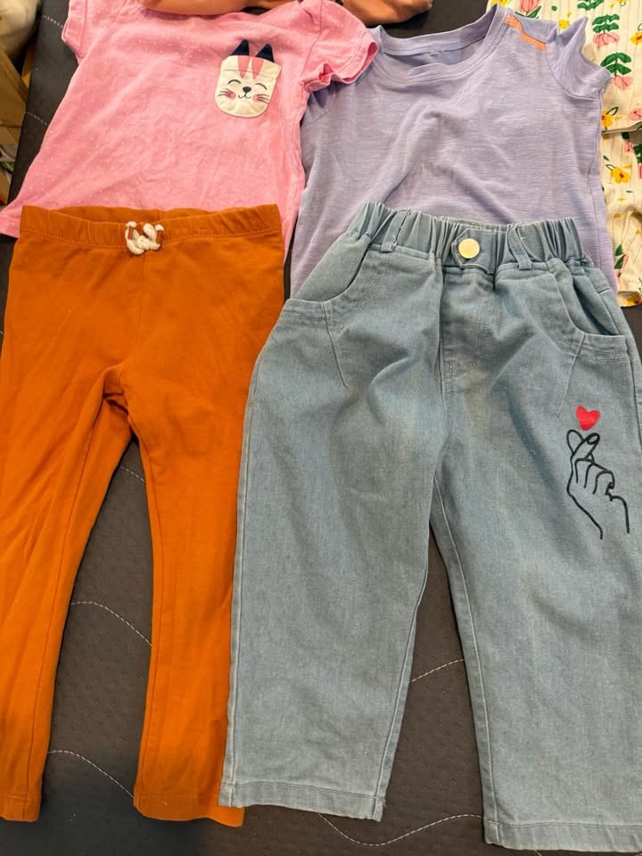 Kids clothing lot, 1.5-3 years (18-36 months), 12 items - 550 baht (2 of 8)