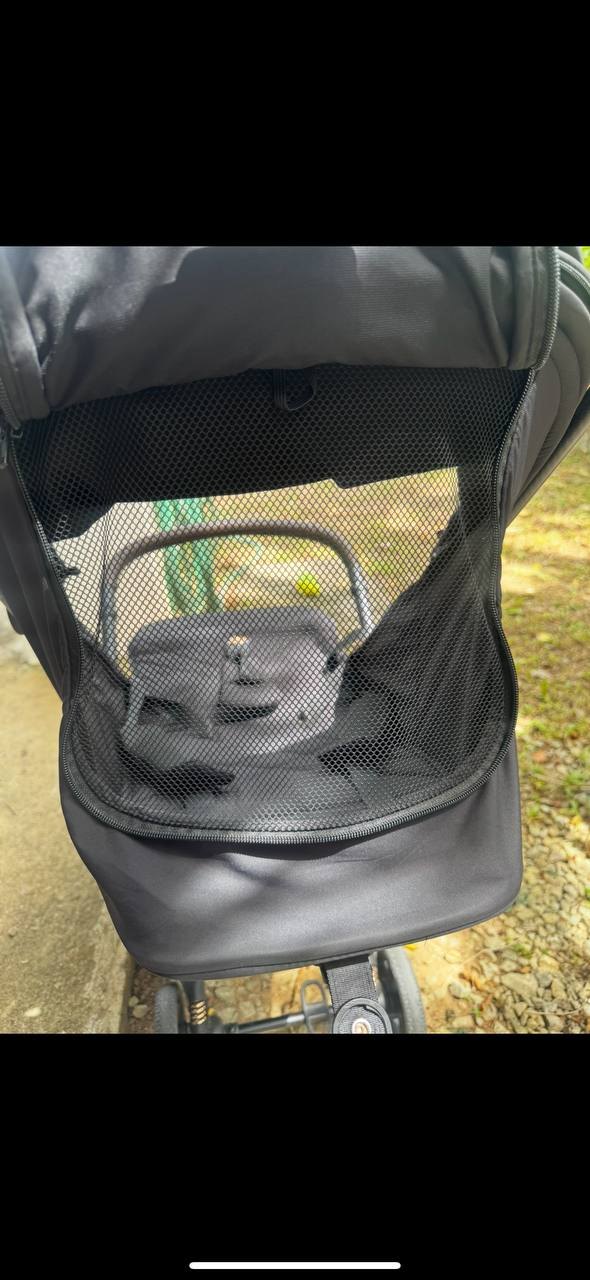 Ultralight stroller, weight 4.9 kg - 2,500 baht (3 of 3)