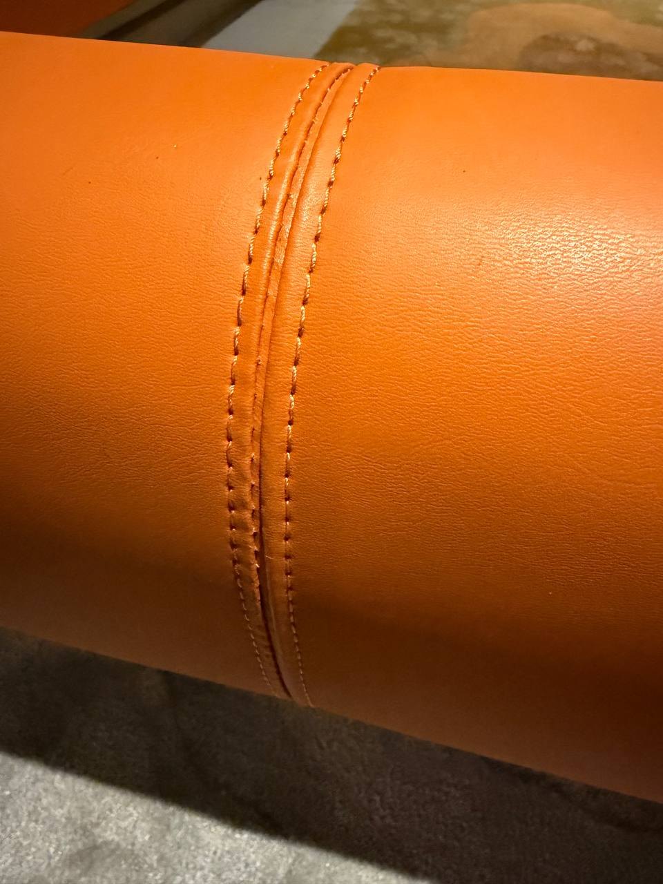 Leather bed with mattress, new, 215x226x110 cm - 46,000 baht (4 of 5)