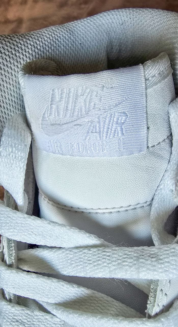 Nike Air Force 1 high top sneakers, white, size 10.5 - 800 baht (2 of 4)