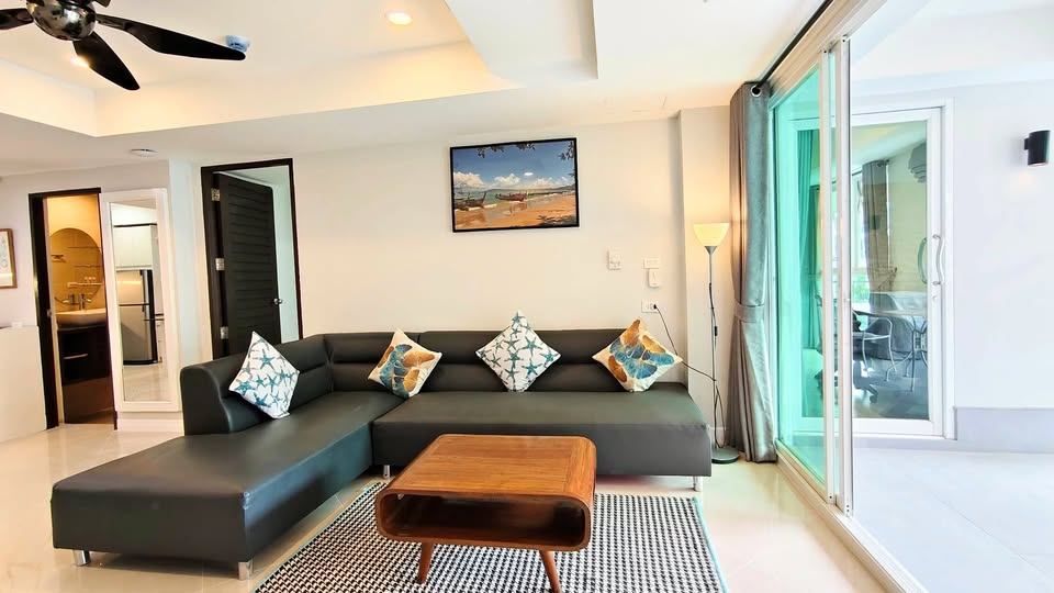 2-bed flat at PHV Condo, Patong - 98 m2, pool and gym, 40,000 THB/month