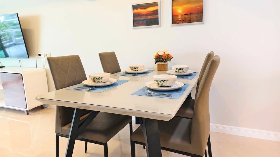 2-bed flat at PHV Condo, Patong - 98 m2, pool and gym, 40,000 THB/month (6 of 8)