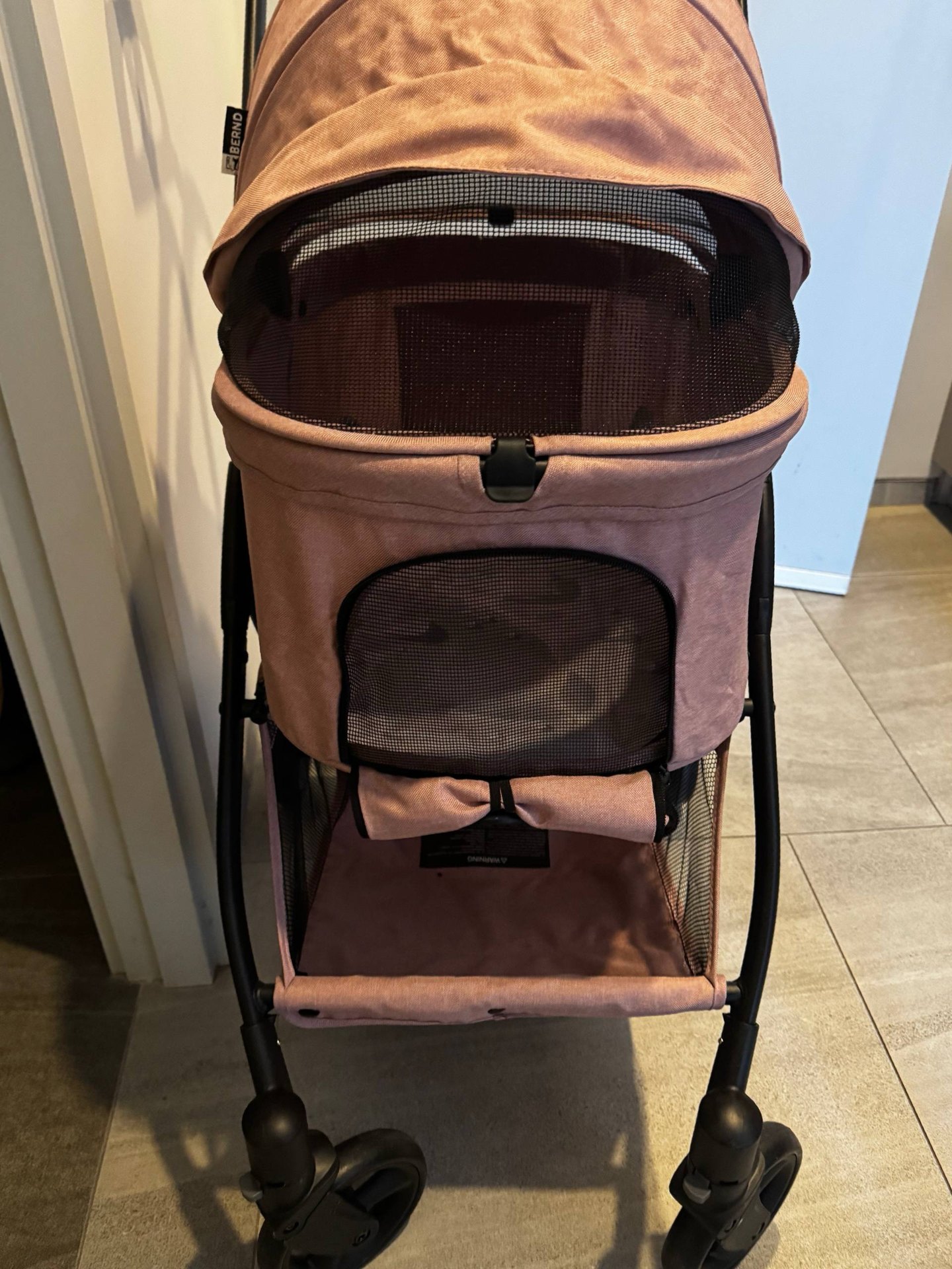 Stroller, compact, with a closing visor - 1,200 baht (4 из 4)