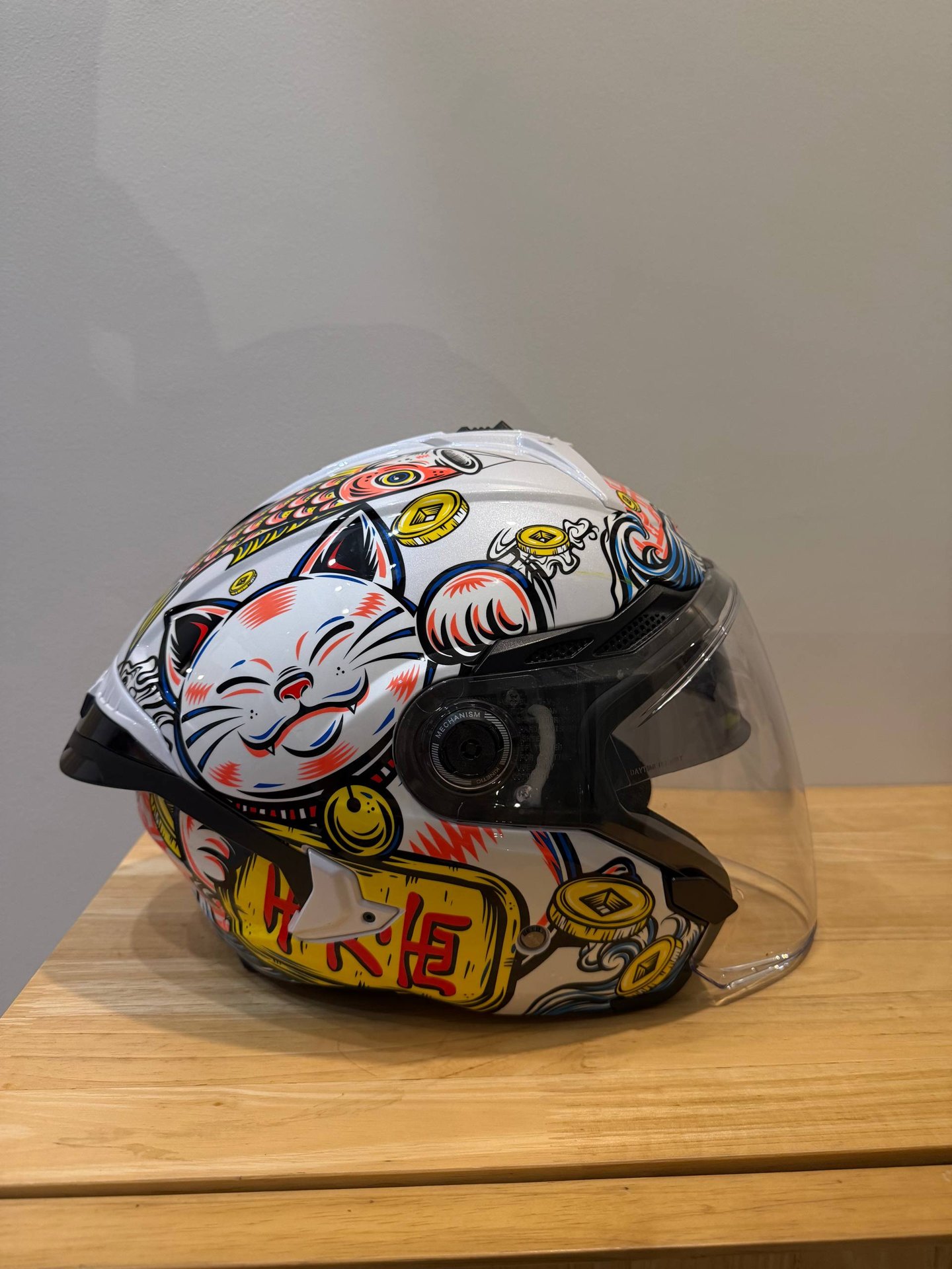 Open motorcycle helmet with visor, Lucky Cat pattern, size L - 1,500 baht (2 of 4)