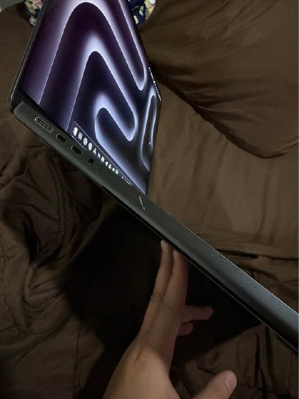 MacBook Pro 16 M3 Pro, 18/512 GB, excellent condition - 42,000 baht (2 of 4)