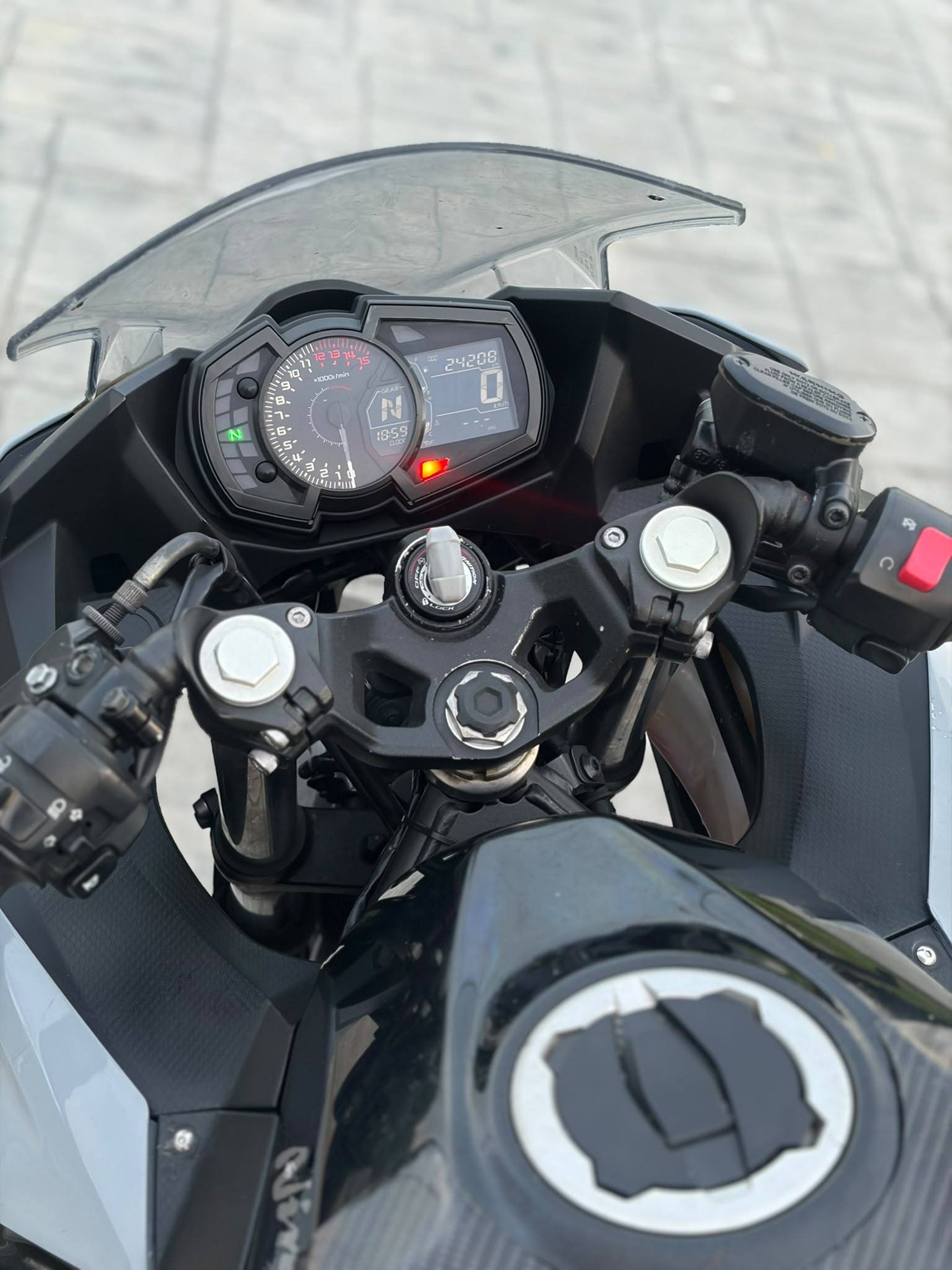 Kawasaki Ninja 400, 2021, без ABS, пробег 24 000 км - 10 500 бат/мес (8 из 8)