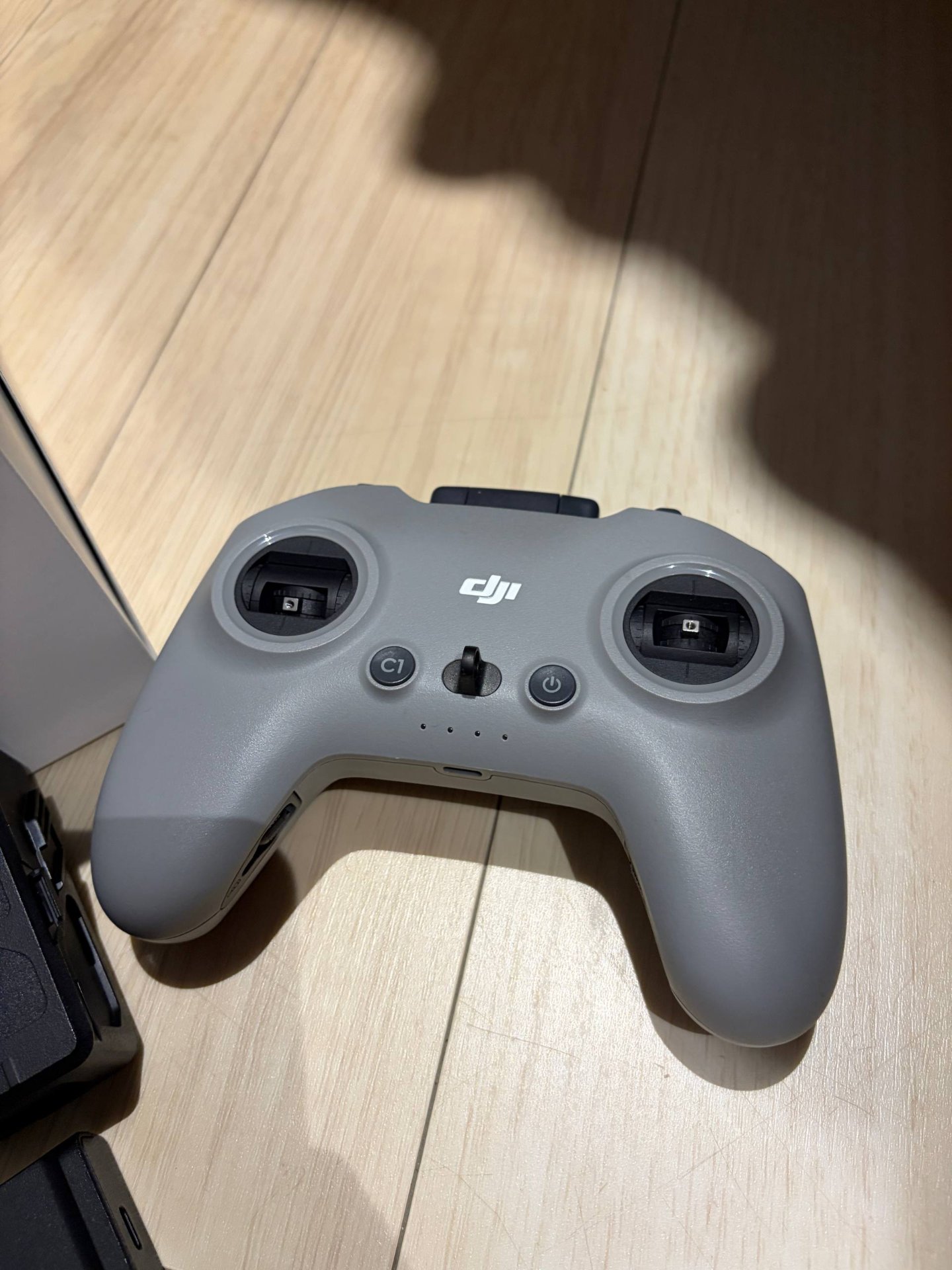 DJI Avata + Goggles 2 + FPV Remote Controller 2 + 2 batteries, like new (5 из 5)