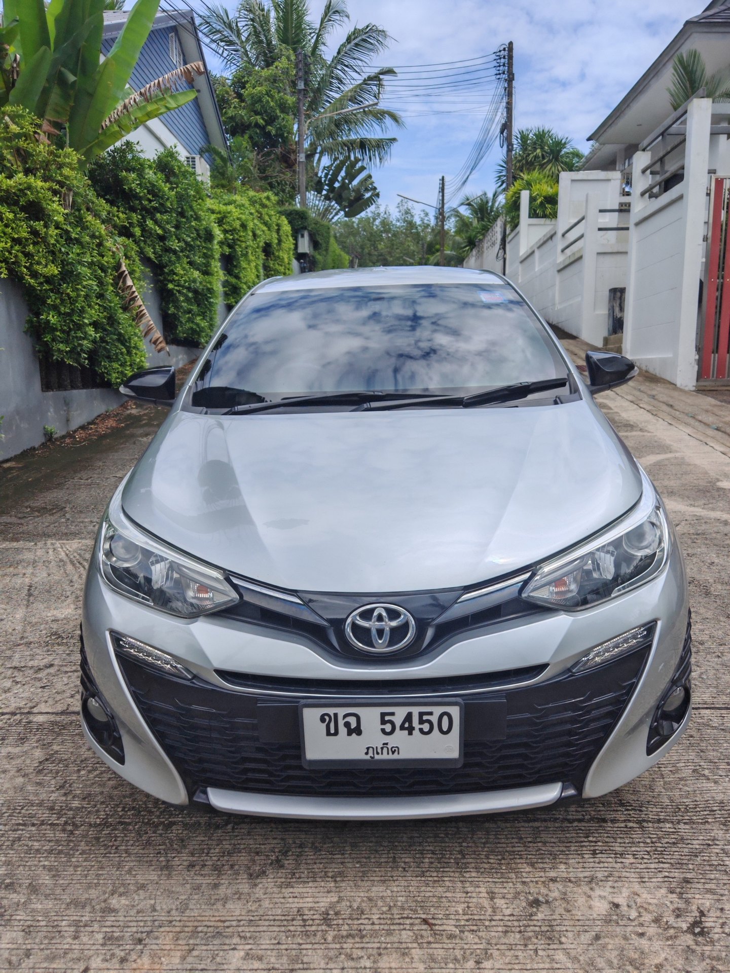 Toyota Yaris G+ ปี 2019 เกียร์ออโต้ วิ่งมาแล้ว 98,000 กม. - 320,000 บาท (2 จาก 5)