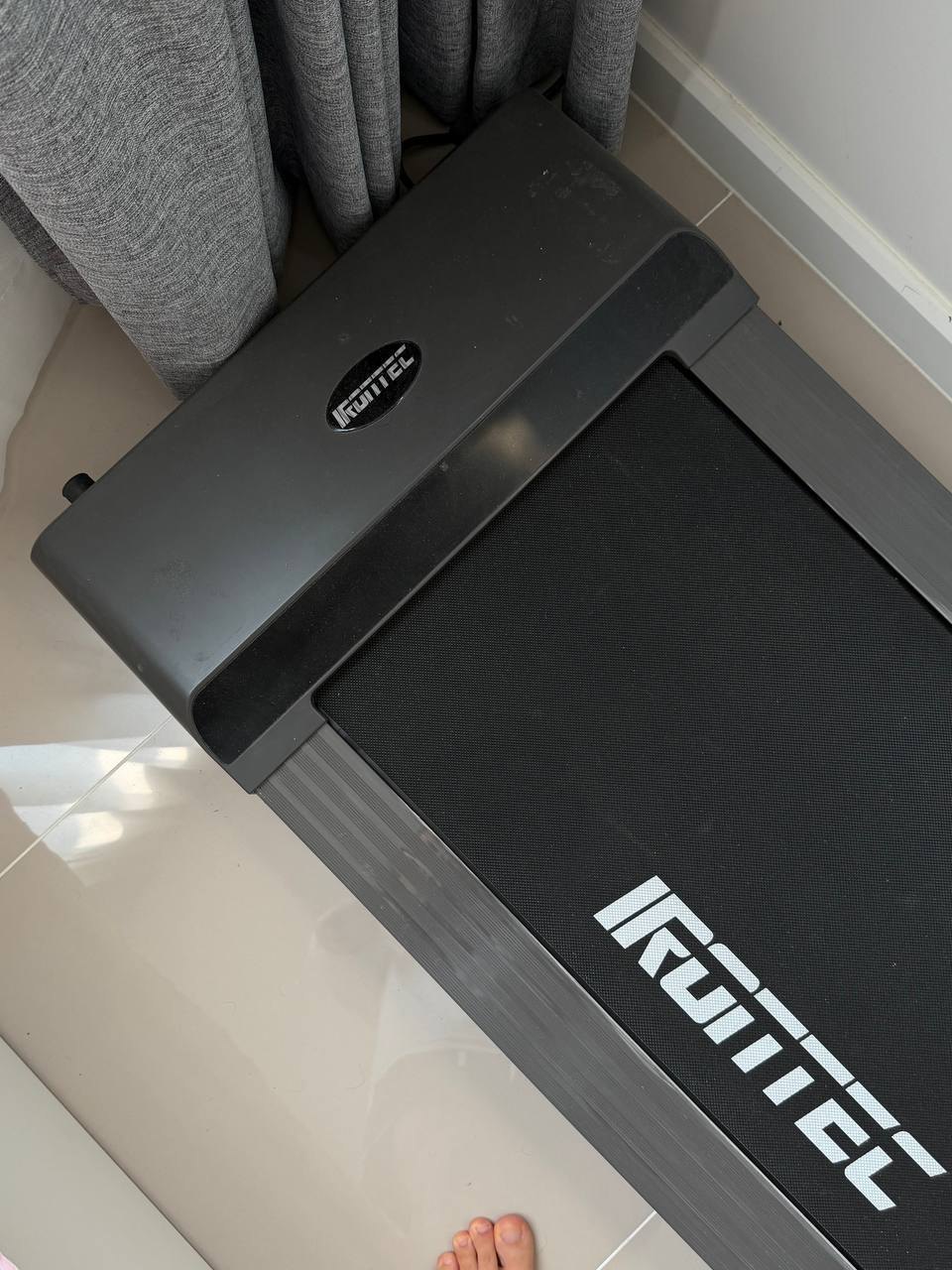 ลู่วิ่งไฟฟ้า Kettler Walking ไม่มีราวจับ สภาพดี - 4,000 บาท (2 จาก 3)