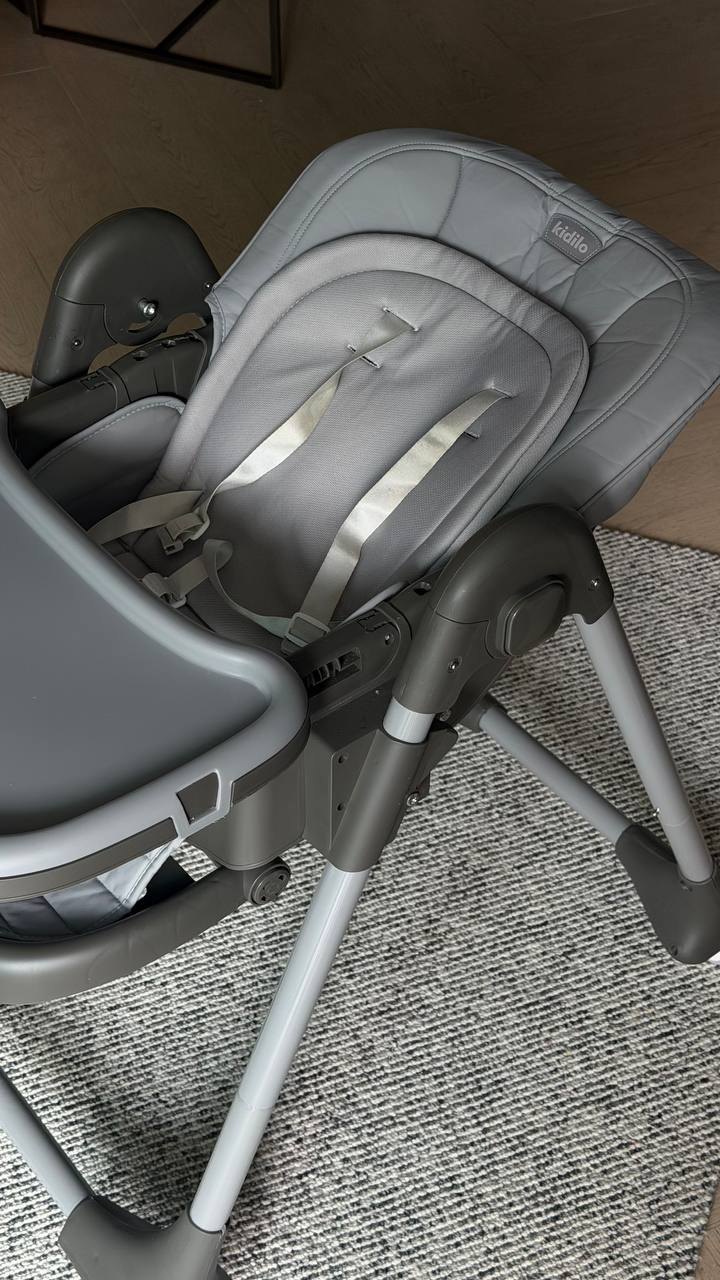 Baby high chair, 4 positions, with wheels - 1,500 baht (2 จาก 3)