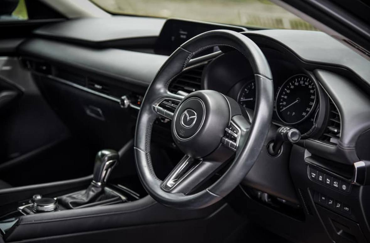 Mazda 3 for rent, automatic, Phuket delivery - 22,000 baht/month (3 of 3)