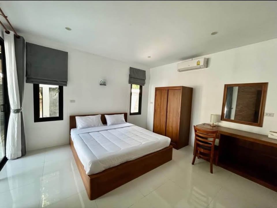 3 bed 4 bath private pool villa - Paklok, Thalang, 60,000 THB/month (7 จาก 9)