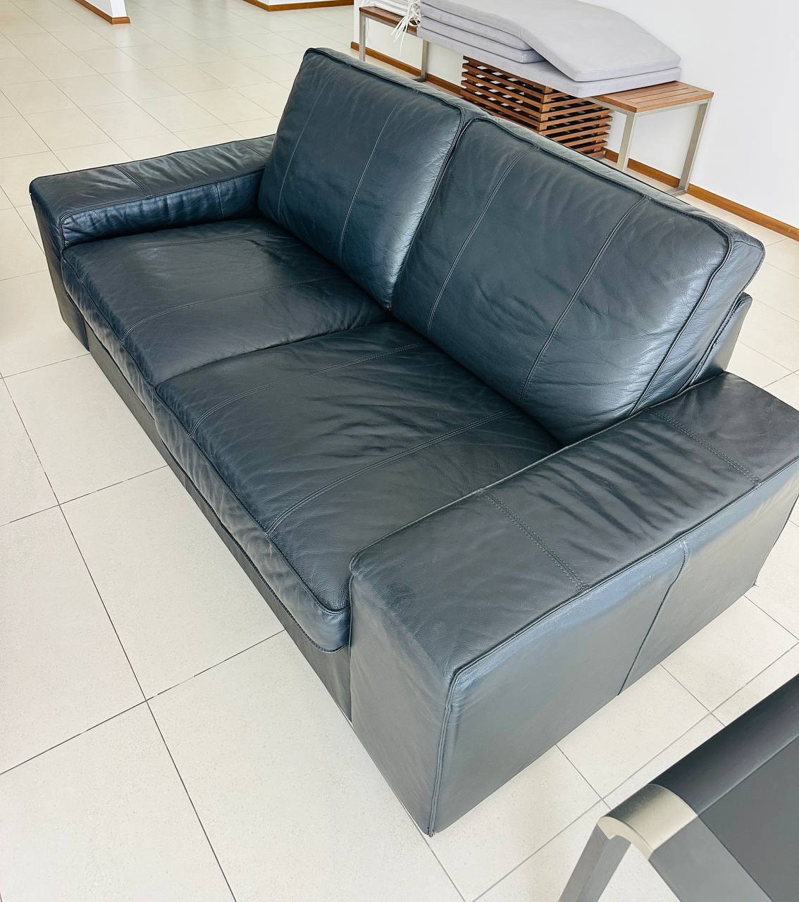 Genuine leather sofa, perfect condition - 10,000 baht (3 of 3)