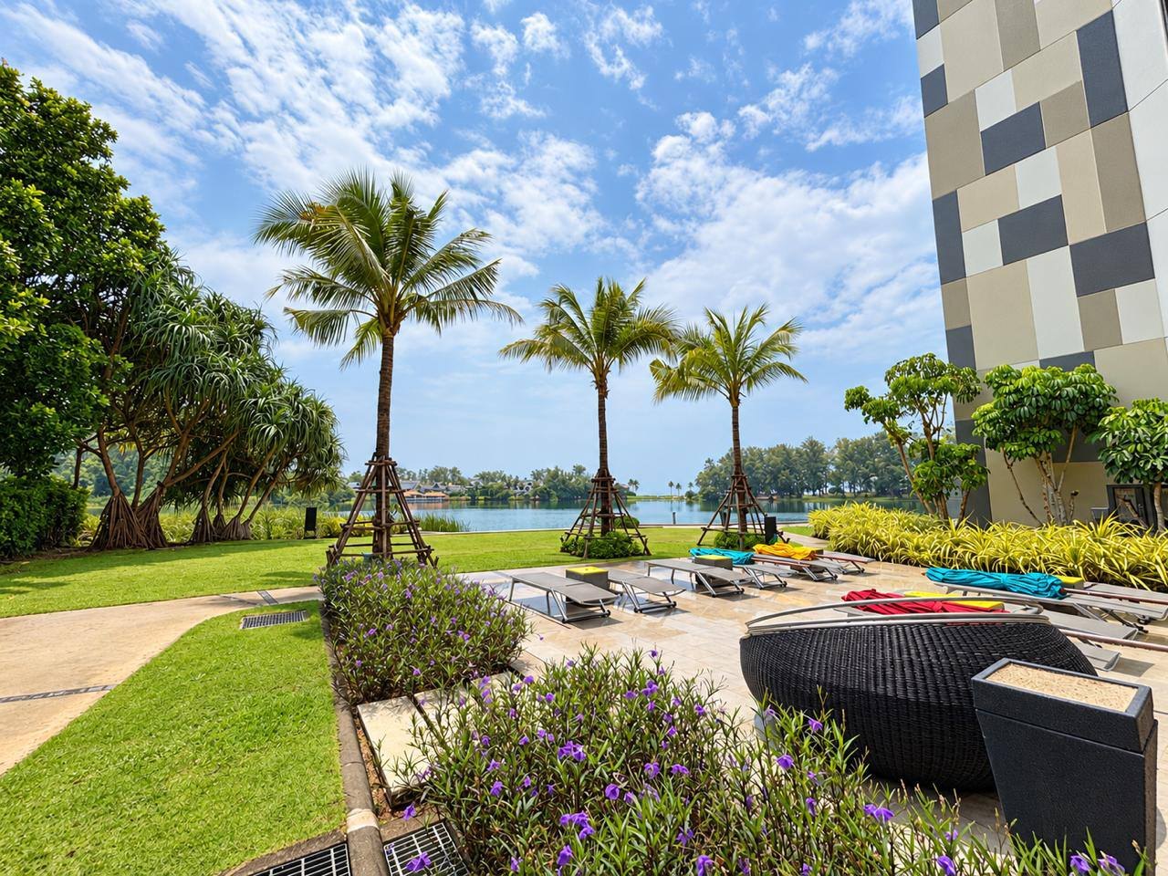 2 bedroom apartment in Cassia Laguna, Bang Tao - 76 m², lake view, 65,000 baht/month (10 of 10)